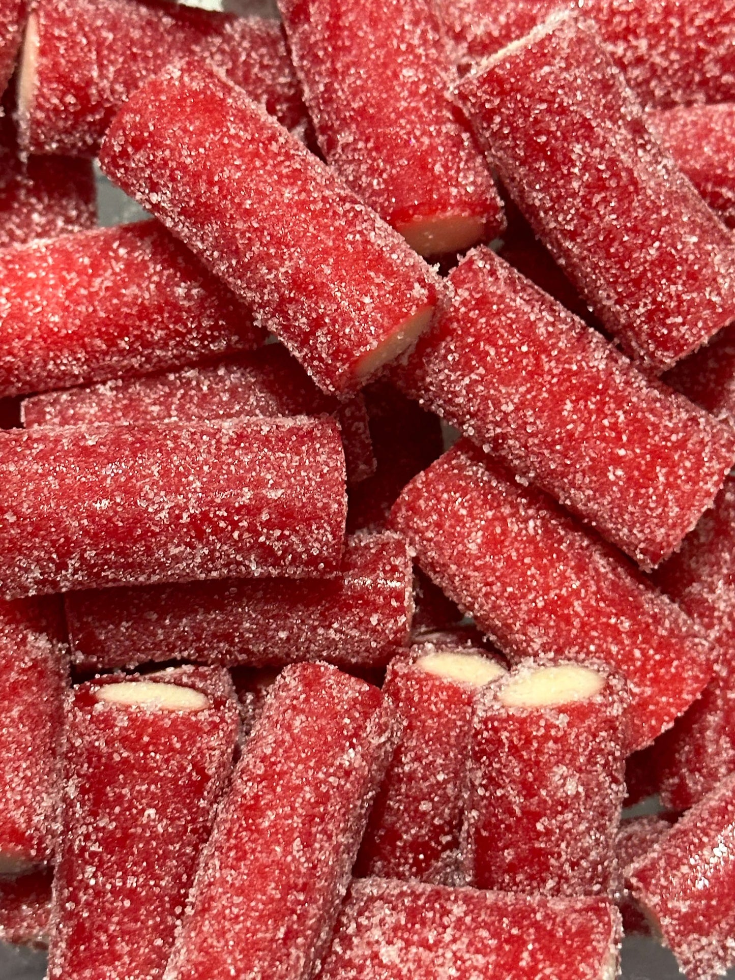 Sour Strawberry Tubes Old School Corner Shop